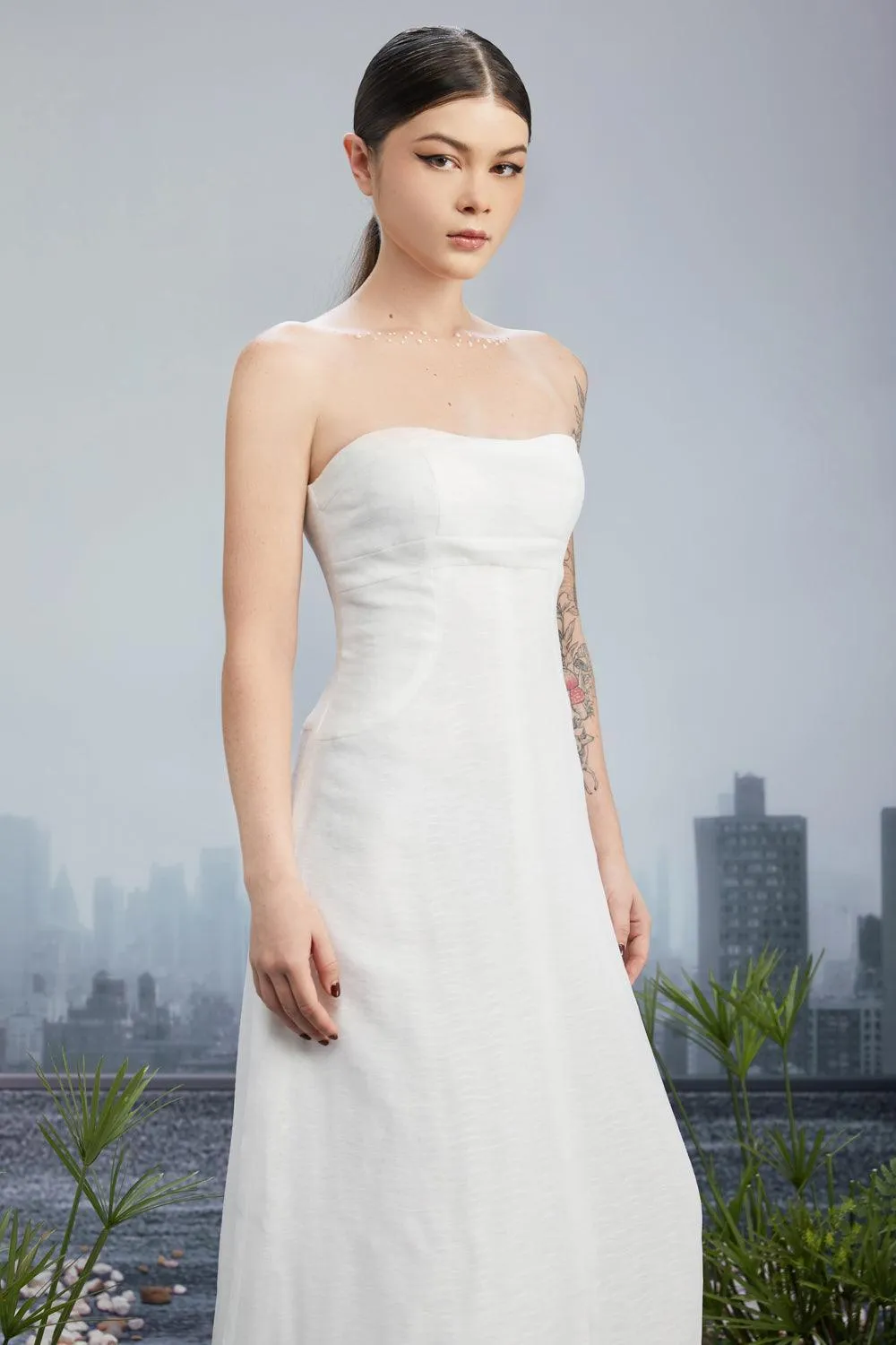 Snow Crash Strapless Semi-Heart Neck Silk Polyester Floor Length Dress